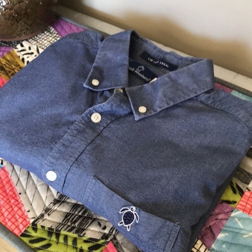 Simply Southern Blue Chambray Button Down Shirt sz M